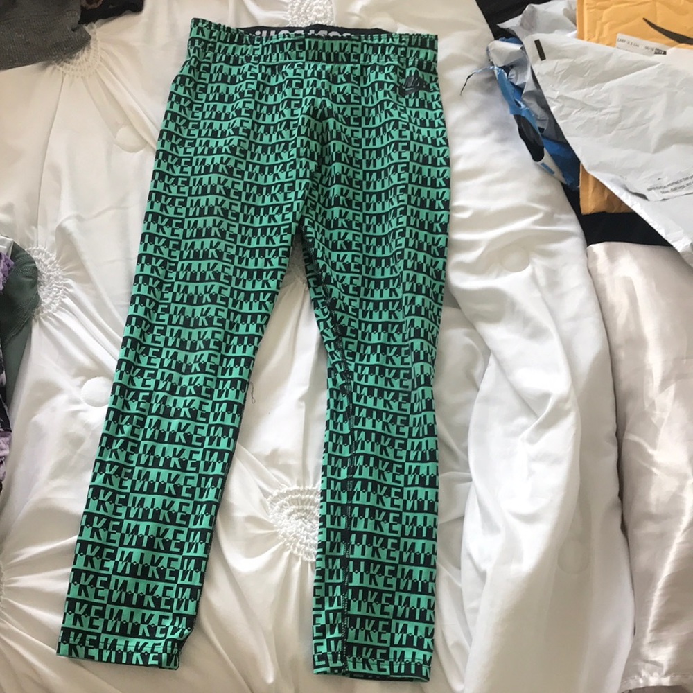 Nike green small